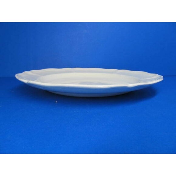 Wedgwood Of Etruria And Barlaston Queens Shape 8 1/4" Salad Plate - Picture 3 of 8